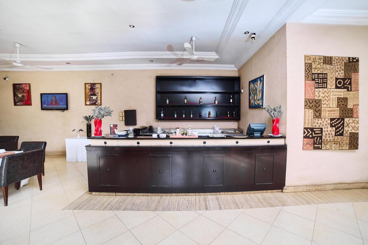 Dunia Hotel Bamako Centre מראה חיצוני תמונה