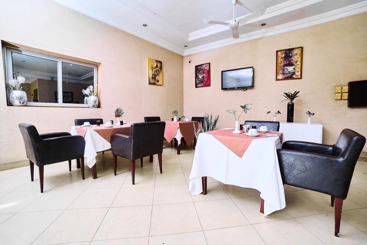 Dunia Hotel Bamako Centre מראה חיצוני תמונה