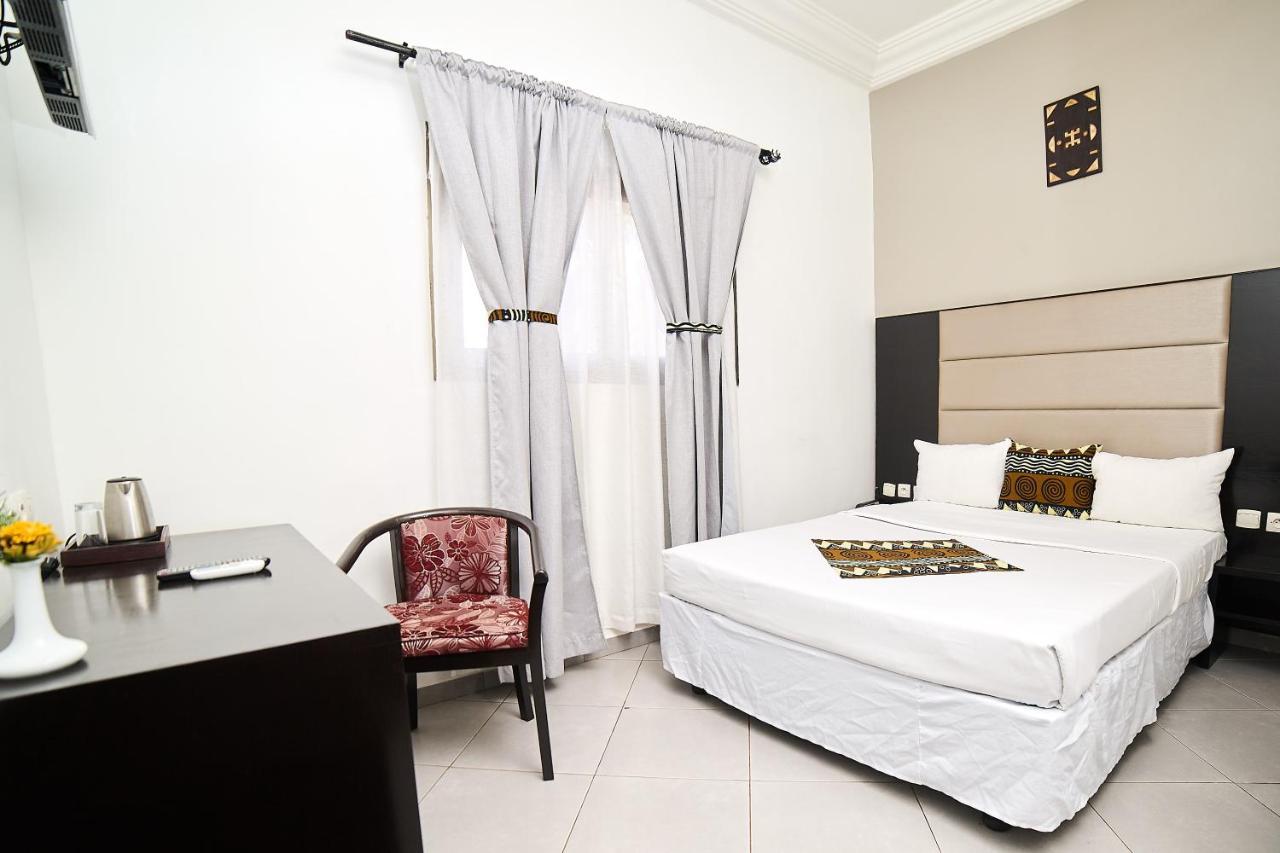 Dunia Hotel Bamako Centre מראה חיצוני תמונה