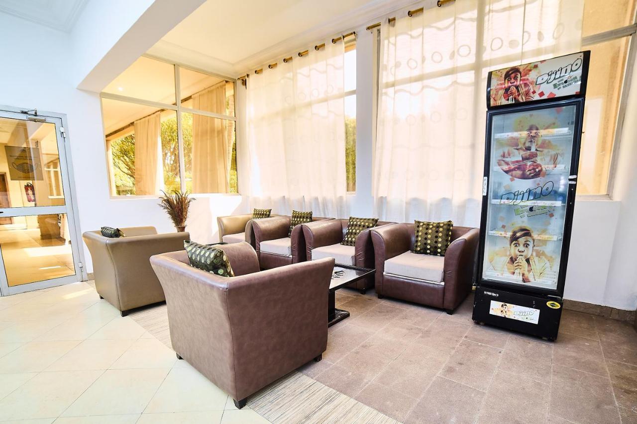 Dunia Hotel Bamako Centre מראה חיצוני תמונה