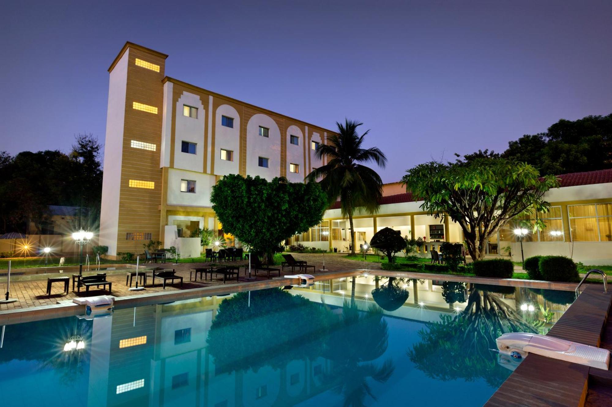 Dunia Hotel Bamako Centre מראה חיצוני תמונה